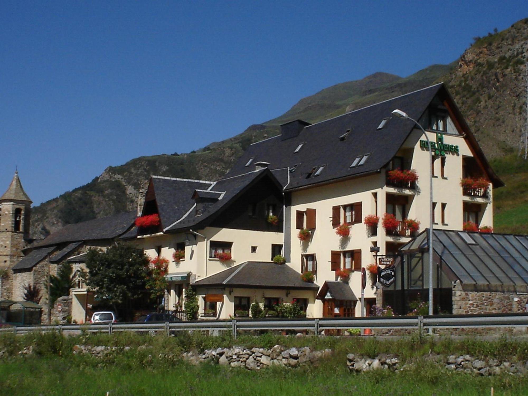 Hotel Edelweiss Arties Eksteriør bilde
