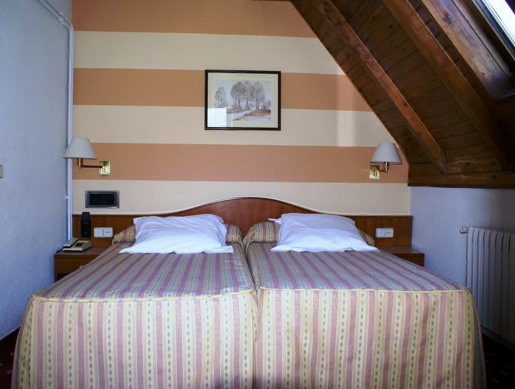 Hotel Edelweiss Arties Eksteriør bilde